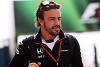 Foto zur News: Alonso über Mercedes: &quot;In 50 Rennen drei Crashs, na und?&quot;
