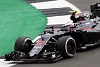 Foto zur News: McLaren in Silverstone: Button mosert am Funk, Alonso stark