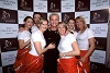 Foto zur News: Ein Drink mit Eddie Irvine: Party machen mit James Hunt