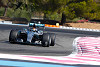 Foto zur News: Pirelli-Tests: Mercedes absolviert ersten Test auf 2017er