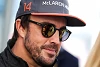 Foto zur News: Alonso selbstironisch: McLaren-Renndistanz ist &quot;erstaunlich&quot;