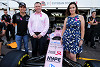 Foto zur News: Kampf gegen Brustkrebs: Mehr Rosa für Force India