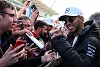 Foto zur News: Alles für die Fans: Darum nutzt Hamilton die sozialen Medien