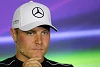 Foto zur News: Mercedes: Valtteri Bottas würde mit sich selbst verlängern