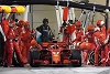 Foto zur News: Boxenstopp-Pannen immer bei Ferrari: Wirklich nur Zufall?