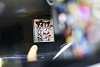 Foto zur News: Niedlich! Was Romain Grosjean im Auto Glück bringt