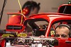 Foto zur News: Ferraris neuer Techniktrick: Rückspiegel an Halo befestigt