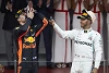 Foto zur News: Gehalts-Boost: Hamilton wünscht Ricciardo Wertschätzung