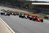 Foto zur News: Mercedes vs. Ferrari: Entscheiden Starts den Titelkampf
