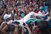 Foto zur News: Warum Monza für Lewis Hamilton &quot;einer der besten Siege&quot; war