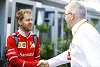 Foto zur News: Ross Brawn: Vettel darf nicht nur &quot;neutraler Passagier&quot; bei