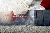 Foto zur News: Felge durch Fremdkörper beschädigt: Ferrari hat