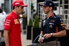 Foto zur News: Pierre Gasly: Habe Leclerc gebeten, das Rennen zu gewinnen