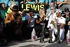 Foto zur News: Lewis Hamilton: Merkwürdig, dass ich jetzt der Kerl im TV