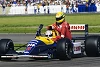 Foto zur News: Fotostrecke: Huckepack im Formel-1-Auto - die besten Bilder