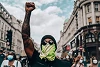 Foto zur News: BlackLivesMatter-Demo: Jetzt geht Lewis Hamilton selbst auf