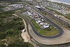 Foto zur News: Formel-1-Liveticker: Feuer in Zandvoort! Reifenstapel in