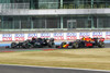 Foto zur News: Mercedes vs. Red Bull: &quot;Nach 10 Runden entscheidet sich, wer