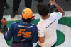 Foto zur News: McLaren-Feierlichkeiten in Monza: Lando Norris verletzt sich