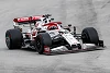 Mit auffälligen "Radkappen": Robert Kubica testet Reifen für