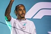 Foto zur News: Lewis Hamilton im Tief: Mercedes nimmt seinen Superstar in