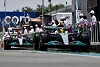Foto zur News: Russell vs. Hamilton: Mercedes-Duo darf (noch) frei