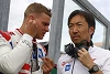 Foto zur News: Ayao Komatsu: Wie der Haas-Renningenieur Mick Schumacher