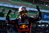 Foto zur News: Red Bull: Verstappen kann Rennen mittlerweile unglaublich