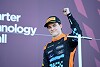 Foto zur News: Formel-1-Liveticker: Oscar Piastri schaut stolz auf