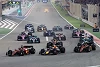Foto zur News: Reglement ausgereizt? So viel schneller sind die F1-Autos