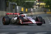Foto zur News: Erster Verstoß gegen "Flexiwing-Regel": Esteban Ocon in...