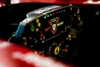 Foto zur News: Papst Leo staunt: Ferrari-Chef bringt ihm ein echtes...