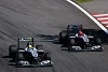 Foto zur News: Mercedes: Schumacher ließ Rosberg passieren