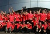 Foto zur News: McLaren jubelt über Sieg-Hattrick