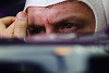 Foto zur News: Vettel schüttelt den Kopf: Keine Vertragsverlängerung
