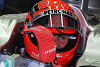 Foto zur News: Medien: Schumachers Helm gebrochen