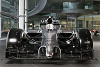 Foto zur News: McLaren präsentiert silbernen Nasenbären