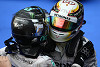 Foto zur News: Wieder &quot;Freunde&quot;: Hamilton versöhnt sich mit Rosberg