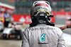 Foto zur News: Wie in Österreich: Rosberg nutzt Hamilton-Fehler