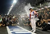 Foto zur News: Get the party started: Starker Rosberg feiert mit