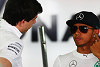 Foto zur News: Lewis Hamilton: Mercedes möchte Unterschrift bis Melbourne
