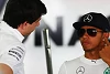 Foto zur News: Lewis Hamilton: Mercedes möchte Unterschrift bis Melbourne