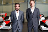 Foto zur News: McLaren-Duell: Watson sieht Alonso durch Qualifying im
