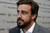 Foto zur News: Alonso nach dem Unfall: Dachte er, er sei Ferrari-Fahrer?