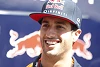 Foto zur News: Ricciardo #AND# Kwjat trainieren für Hitze von Sepang