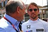 Foto zur News: McLaren: Jenson Button ist auch 2016 gesetzt