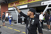 Foto zur News: Formel-1-Live-Ticker: Lewis Hamilton kündigt Urlaubsfilm an
