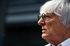 Foto zur News: V8-Motoren: Bernie Ecclestone will Änderung erzwingen