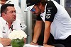 Foto zur News: McLaren: Alonso wäre &quot;blöd&quot;, wenn er Vertrag nicht