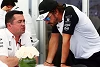 Foto zur News: McLaren: Alonso wäre &quot;blöd&quot;, wenn er Vertrag nicht